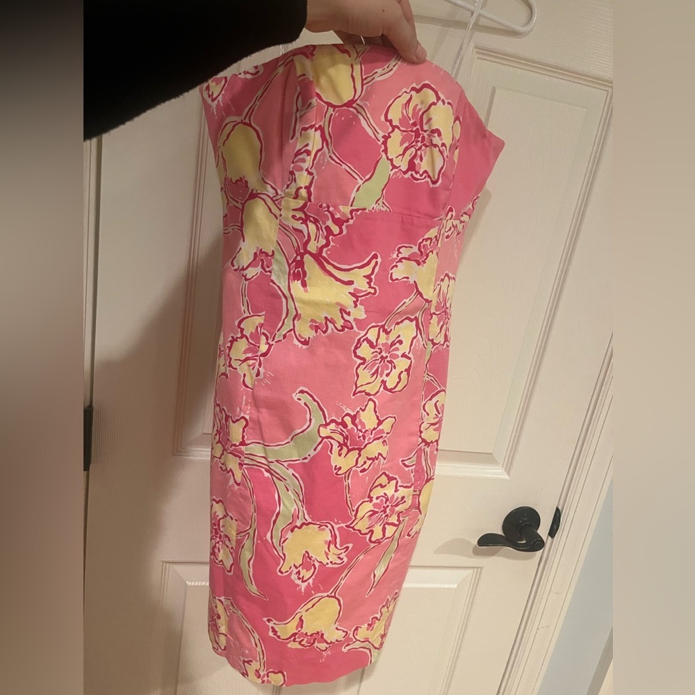 Strapless Lilly Pulitzer dress with bow in back